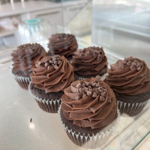 Grace and Shellys Cup Cakes: chocolate Cup Cake